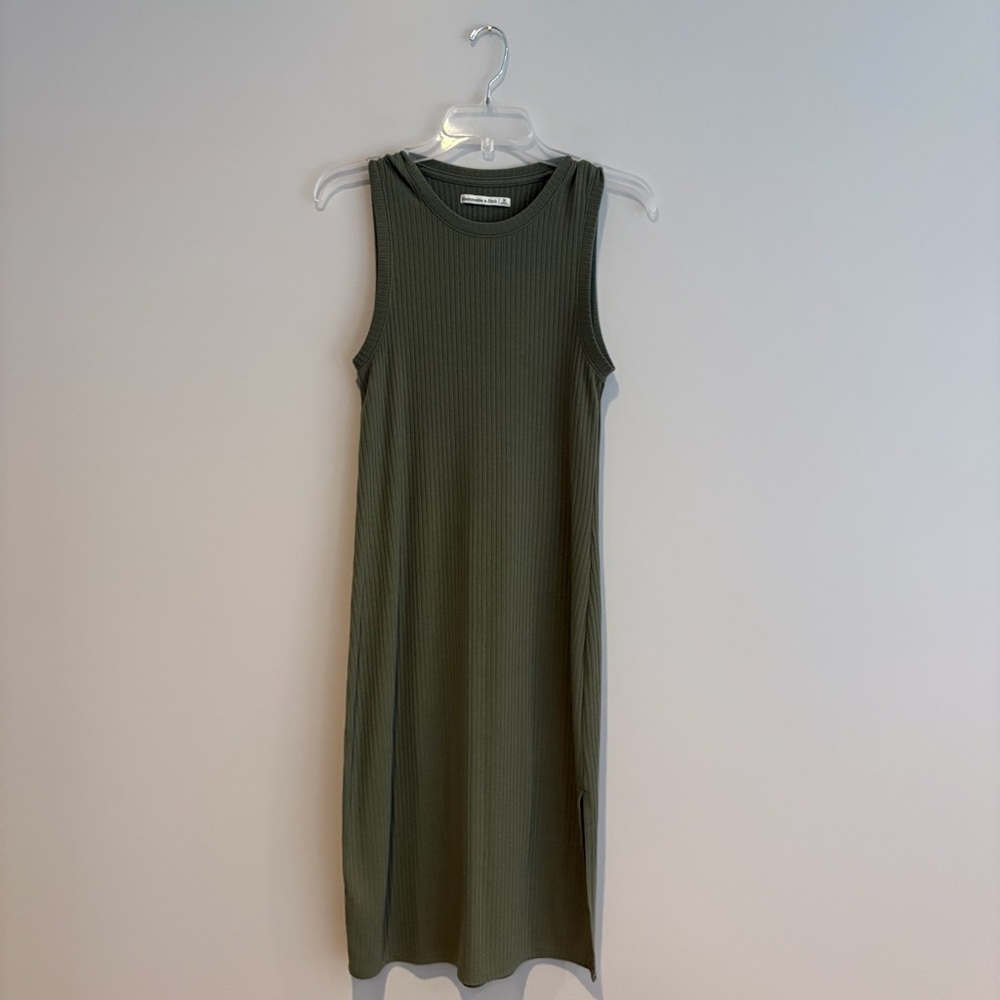 Abercrombie & Fitch Sage Green Ribbed Midi Dress